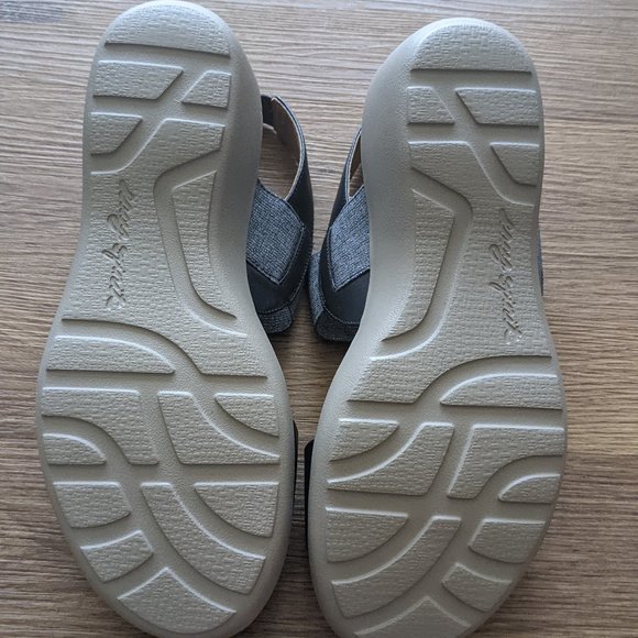 Easy Spirit Navy Kaffi Slingback Wedge Sandal - Picture 5 of 9